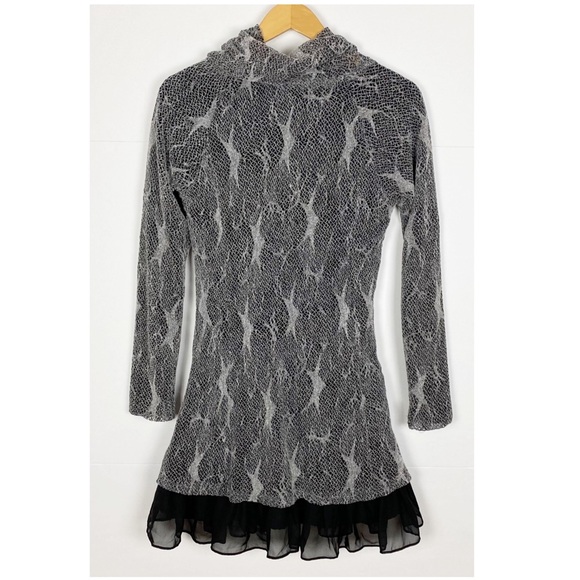 A’reve Dress Size Medium Cowl Neck Long Sleeve Printed Gray Black Ruffle - Picture 2 of 6